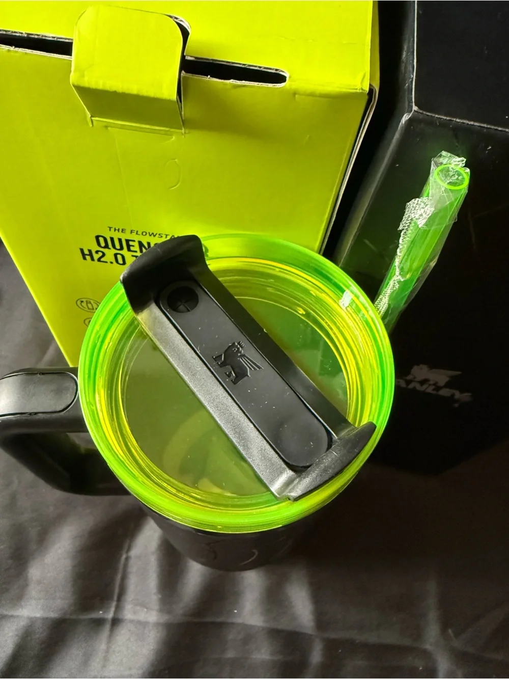 New Stanley 40oz Special Spider Web Black Tumbler with Neon Green Lid and Straw - Picture 8 of 12